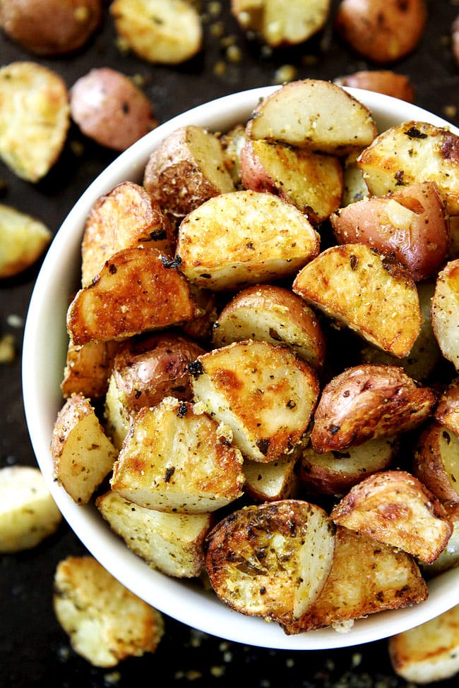 3-Ingredient Roasted Parmesan Pesto Potatoes You only need 3 ingredients to make these crispy potatoes. They are a great side dish to any meal!