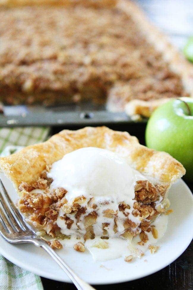 Apple Half Slab Pie