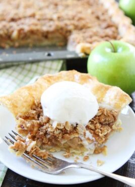 cropped-Slab-Apple-Pie-18.jpg
