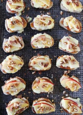 cropped-Brie-Apple-and-Honey-Crostini-1.jpg