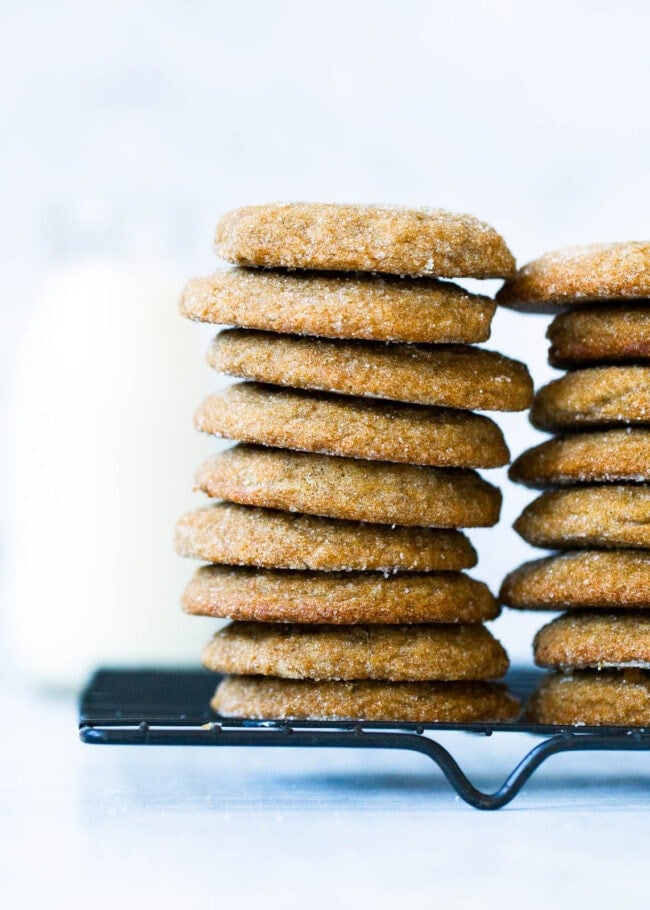 Soft Gingersnap Cookies Recipe