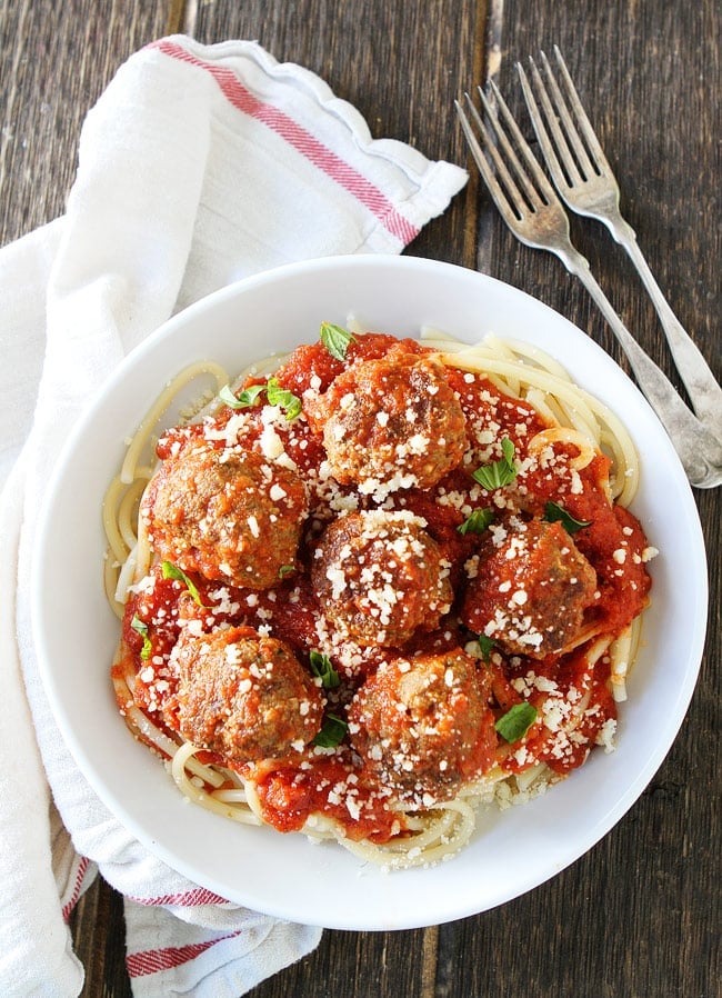 Hearty Bowl of Spaghetti and Meatballs