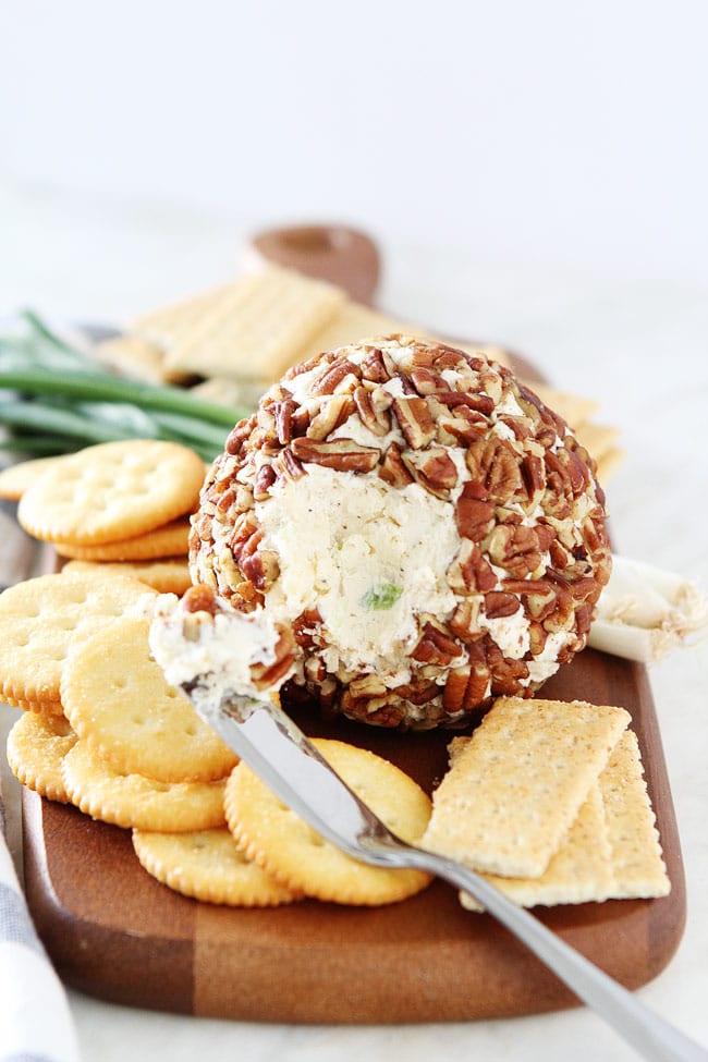 Easy Cheese Ball Recipe