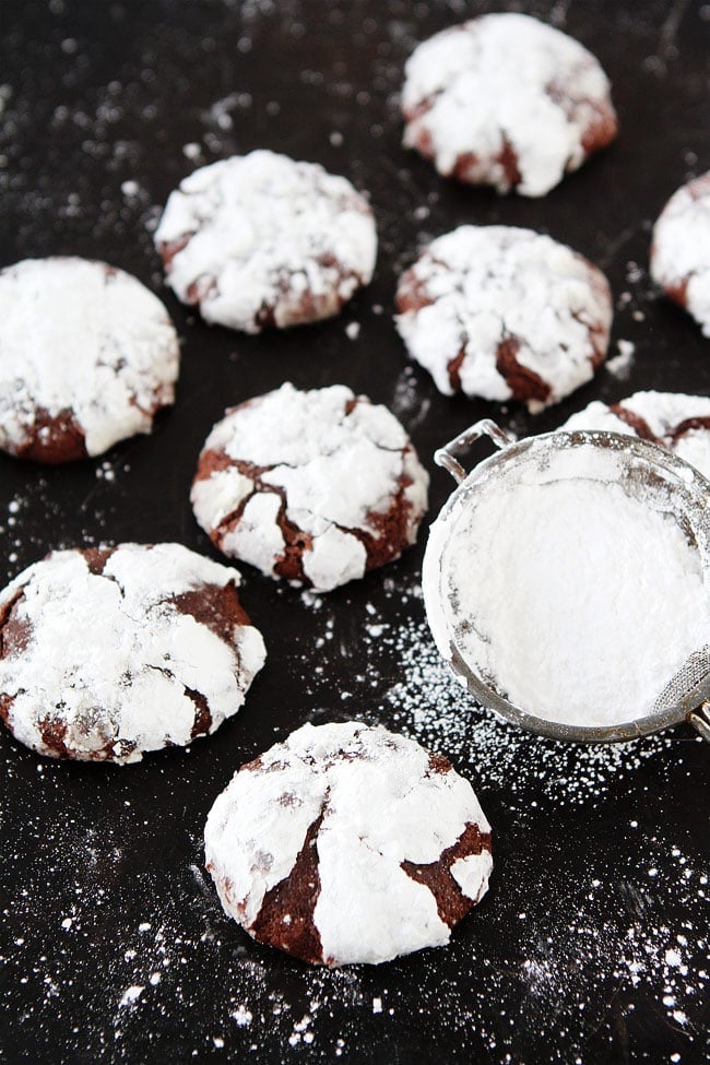 Snowy-Topped Brownie Drops Recipe