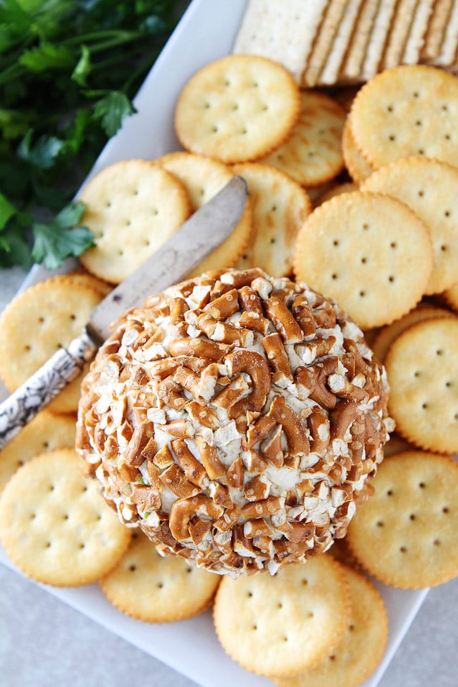 Bacon Cheddar Pretzel Cheese Ball Recipe