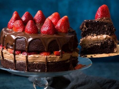 Strawberry Chocolate Cake Recipe