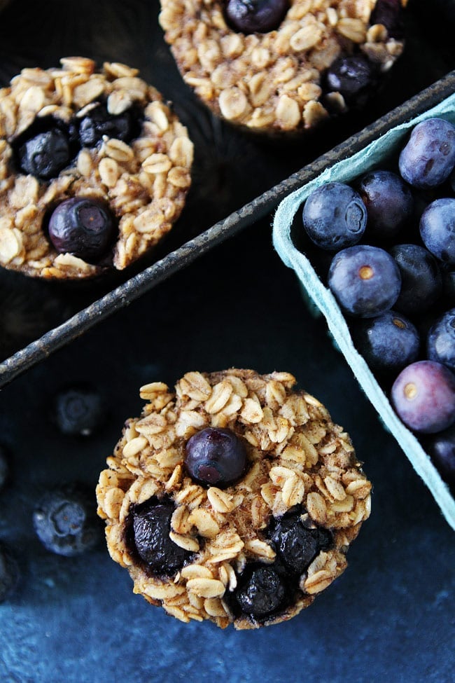 Banana Blueberry Baked Oatmeal Cups Recipe