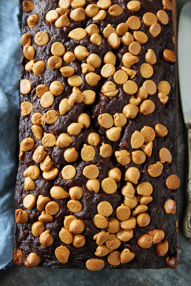 Chocolate Peanut Butter Banana Bread Moist chocolate banana bread with a peanut butter swirl and peanut butter chips on top! This is the BEST banana bread recipe!