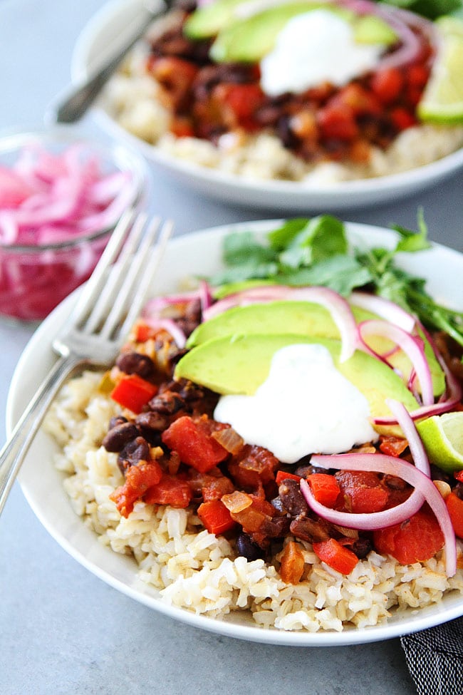 Black Bean Skillet Dinner is a family favorite weeknight meal. It is gluten free and vegan. 