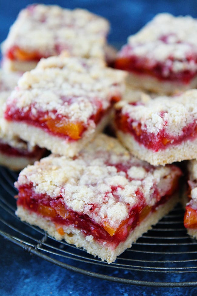 Peach Raspberry Crumb Bars on cooling rack