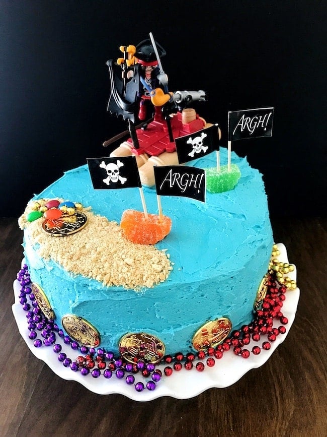 Pirate cake is an easy birthday cake for boys