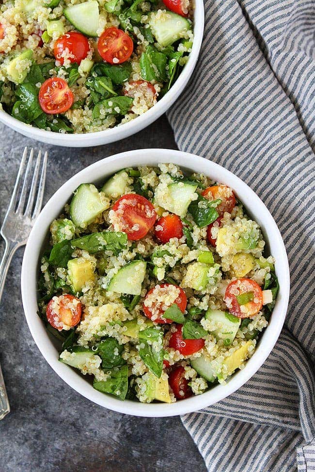 Easy Quinoa Salad Lunch Bowls 