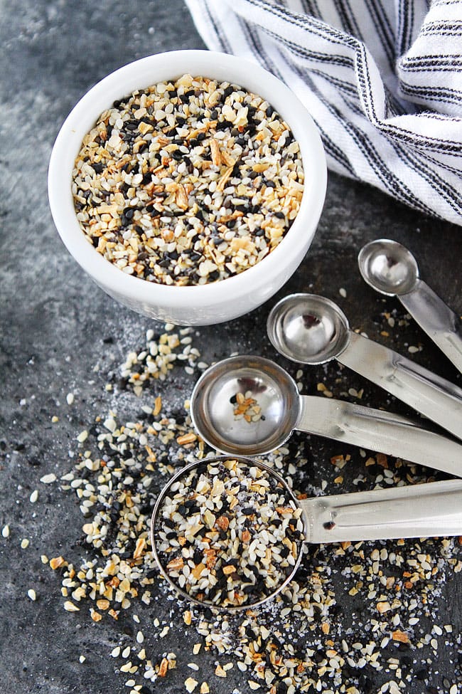 DIY Everything Bagel Seasoning: Elevate Your Dishes with This Flavorful  Blend!