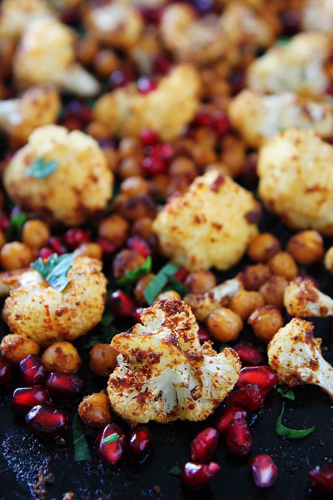 Roasted Cauliflower with Chickpeas and Pomegranate is an easy and healthy side dish for the holidays!