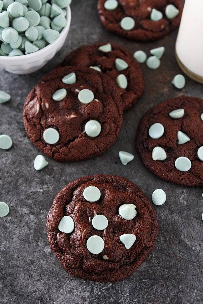 Chocolate Mint Chip Cookies are rich, fudgy chocolate cookies with refreshing mint chocolate chips! Everyone LOVES these cookies! #cookies #chocolate #mint #dessert #baking