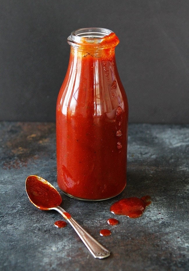 https://www.twopeasandtheirpod.com/wp-content/uploads/2018/01/Homemade-BBQ-Sauce-1.jpg