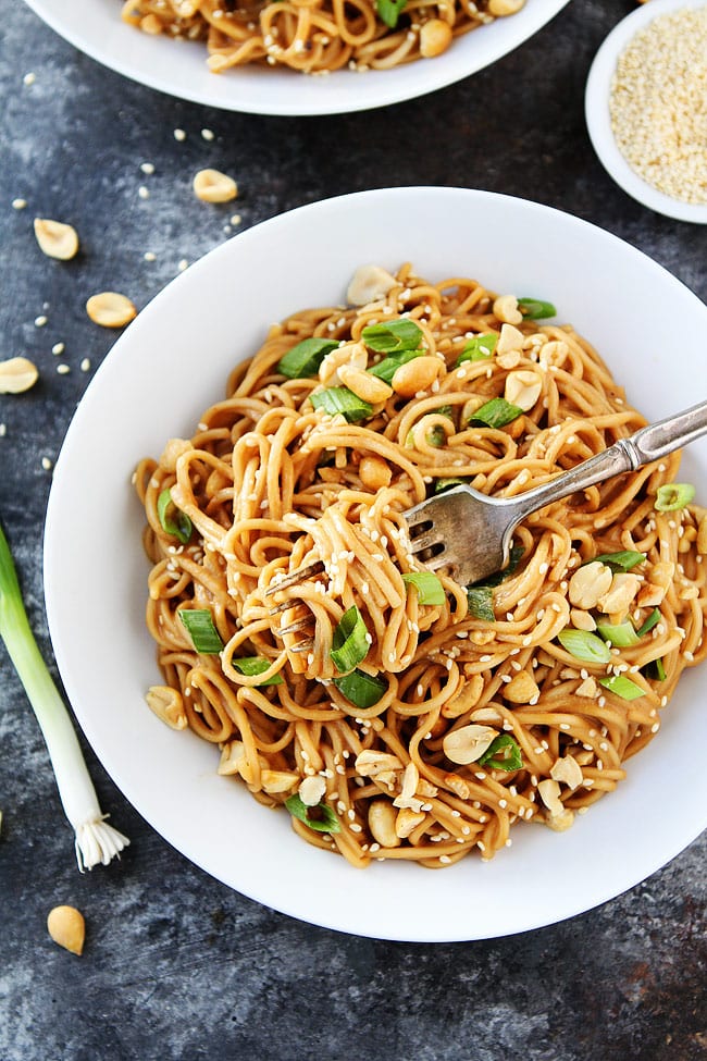 Easy Sesame Noodles that only take 20 minutes to make at home and they taste better than takeout! #vegan #veganrecipe #noodles #vegetarian #glutenfree #easyrecipe #healthyrecipe #dinner #easydinner Cold Sesame Noodles in bowl