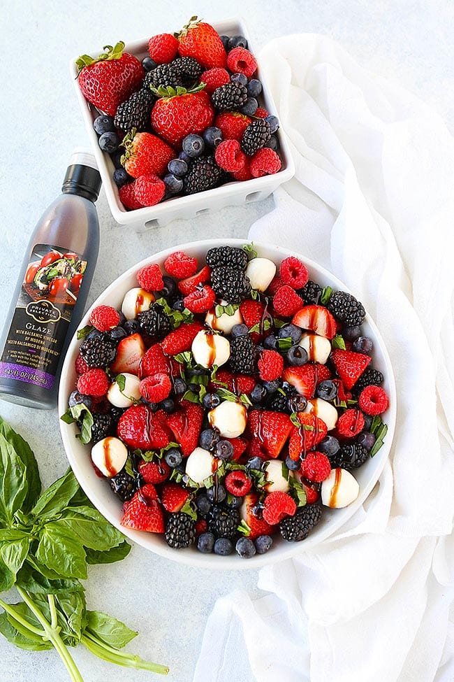 Summer Berry Caprese Salad 