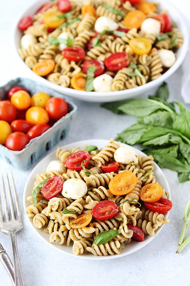 How to Make Pesto Pasta Salad