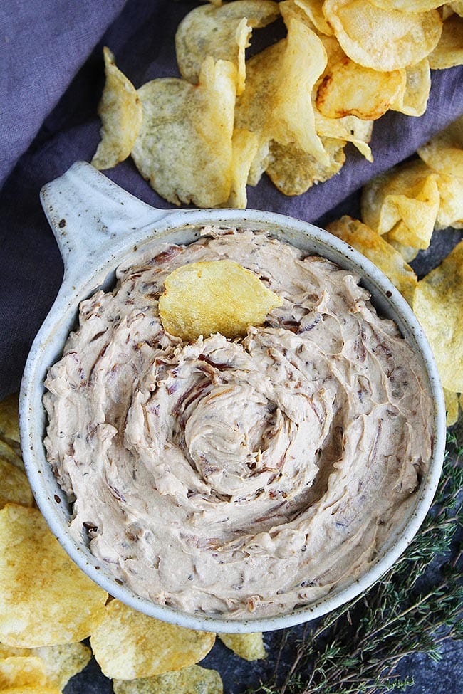 Easy Caramelized Onion Dip