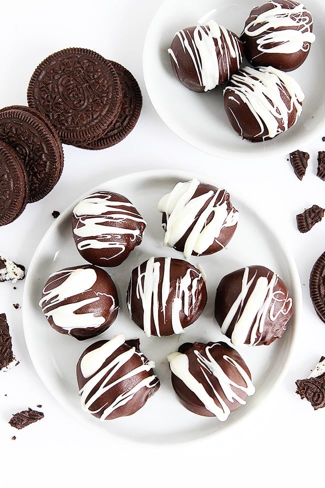 Oreo Balls Recipe {3-Ingredients!}