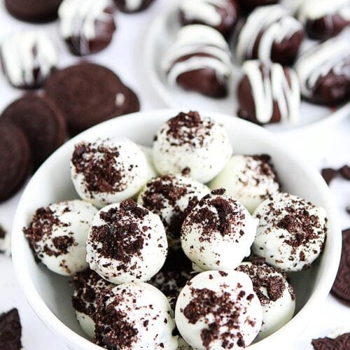 Oreo Balls Recipe {3-Ingredients!}