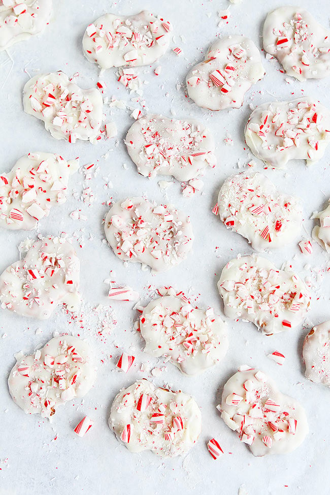 Easy White Chocolate Peppermint Pretzels