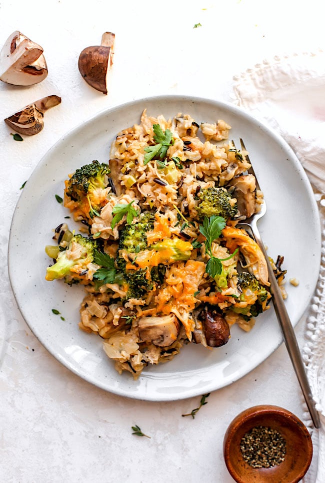 Easy Chicken Broccoli Rice Casserole 