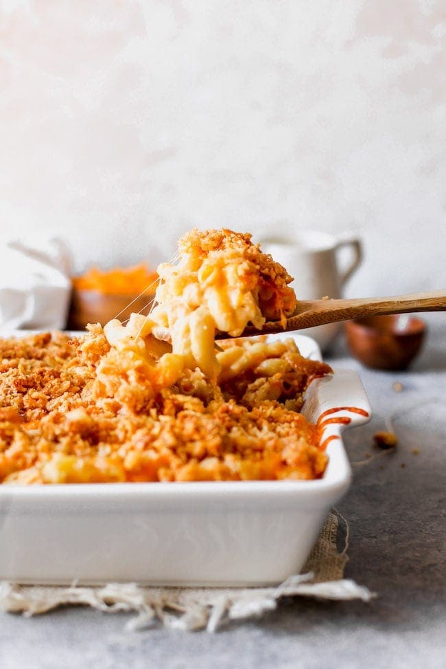 Baked Mac and Cheese {Easy & Cheesy} - Two Peas & Their Pod