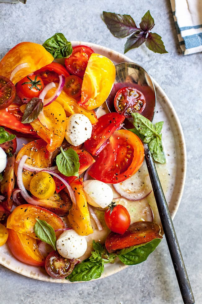 Tomato Salad with mozzarella and basil 