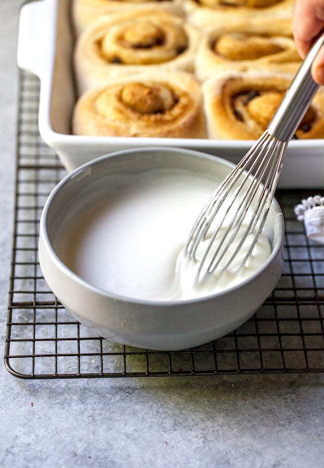 Cinnamon Roll Icing