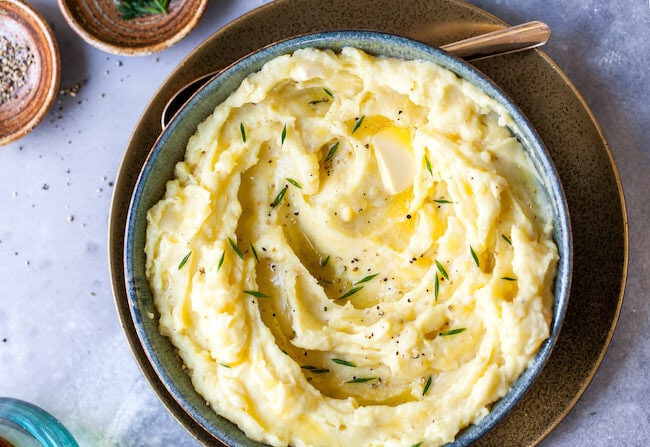 Easy Garlic Mashed Potatoes Recipe