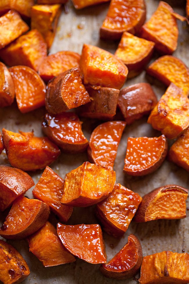 Easy Maple Roasted Sweet Potatoes