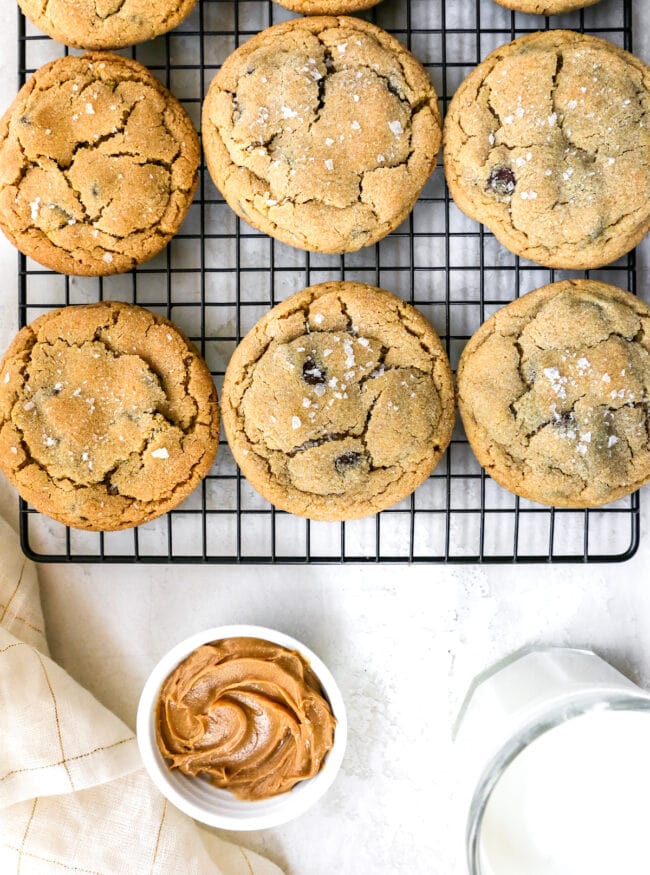 peanut butter chocolate chip cookies