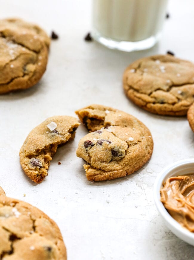 soft peanut butter chocolate chip cookies