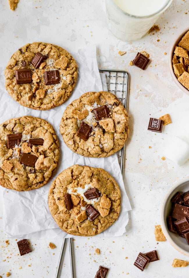 s'mores cookies with graham crackers, Hersshey's chocolate, and marshmallows