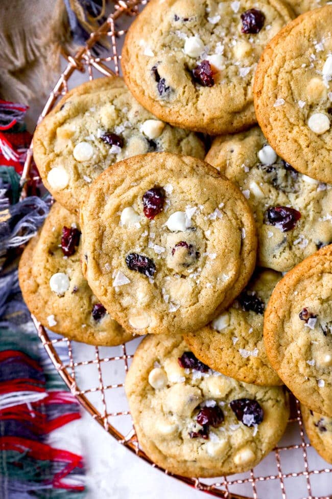 white chocolate cranberry cookies