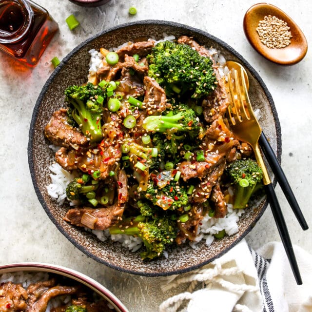 Roasted Broccoli Quinoa Salad