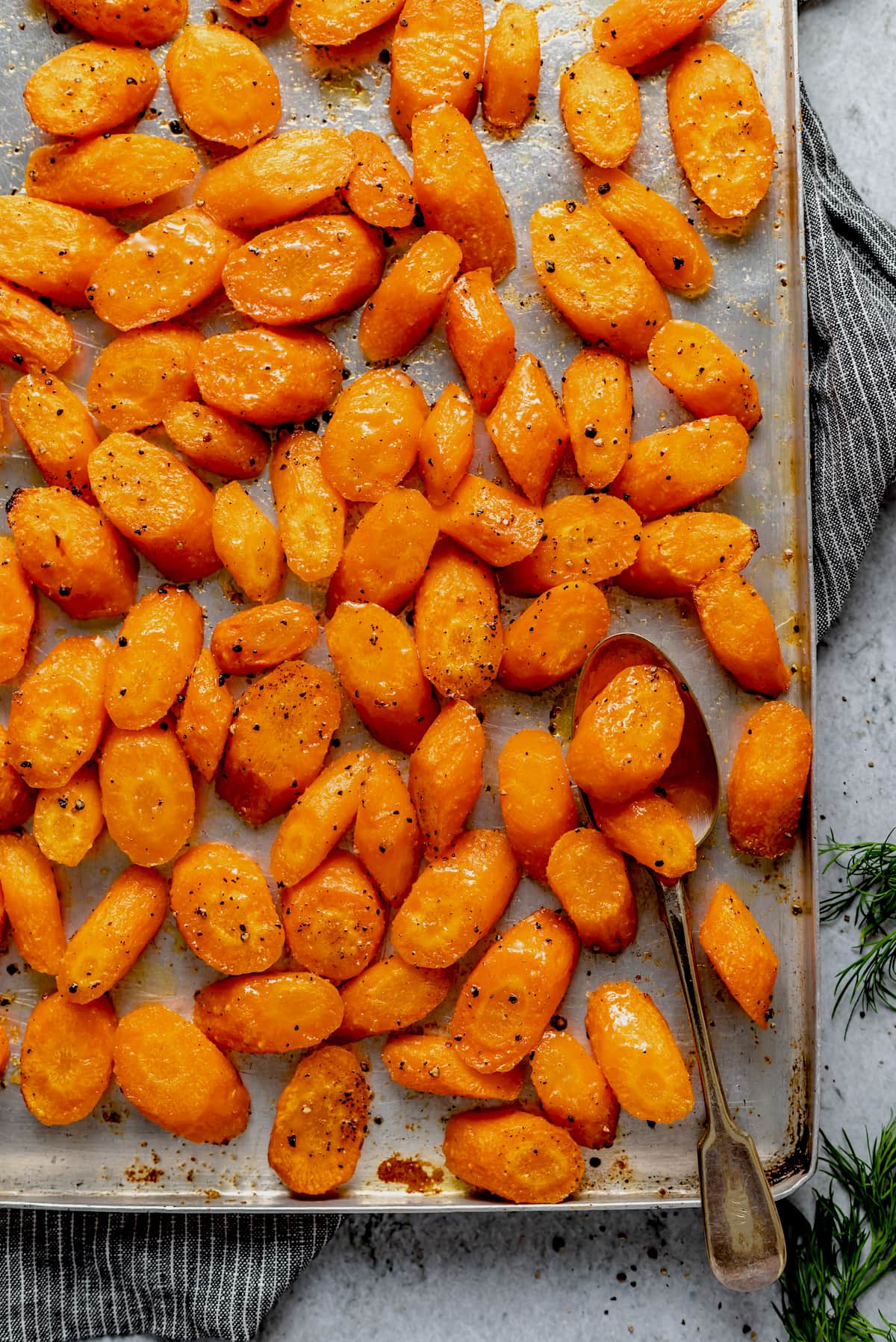 roasted carrots on baking sheet.