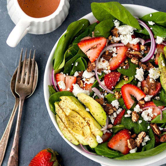 Simple Spinach Salad {With Ideas}