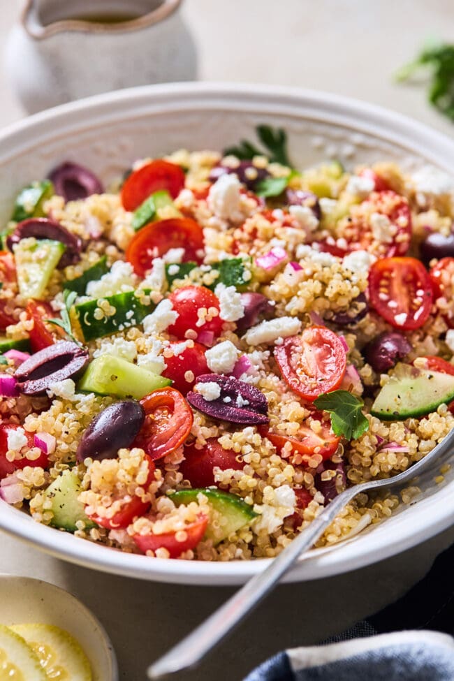 easy Greek quinoa salad