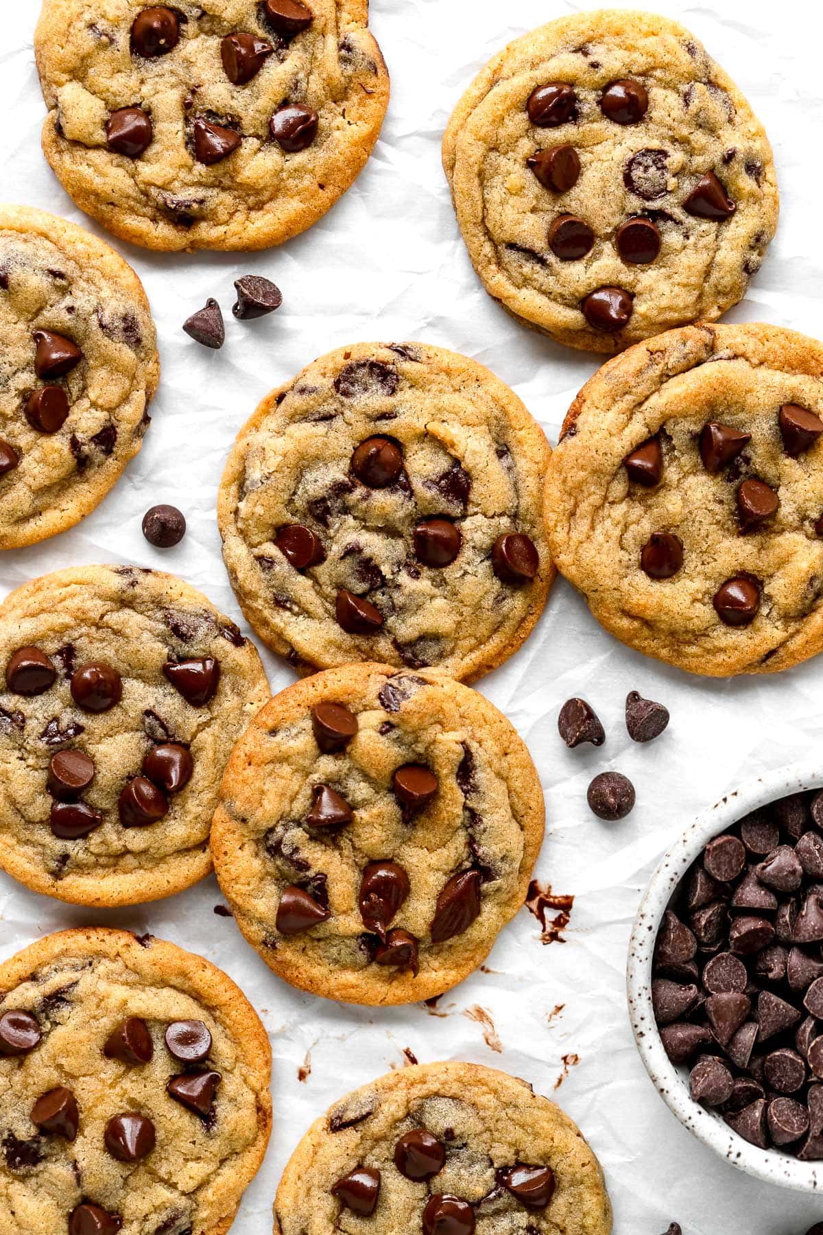 https://www.twopeasandtheirpod.com/wp-content/uploads/2021/06/Vanilla-Pudding-Chocolate-Chip-Cookies-15.jpg