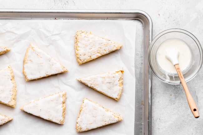 lemon poppy seed scones on baking sheet