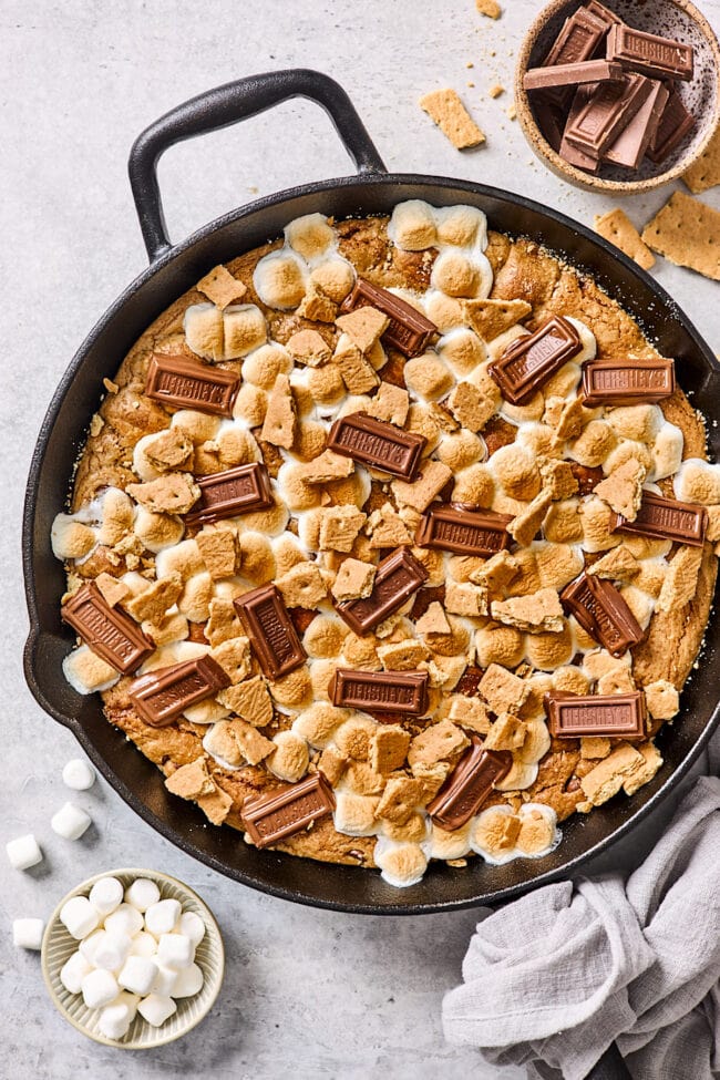 s'mores skillet cookie