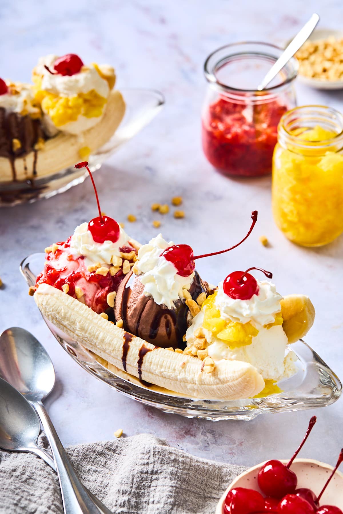 Banana Split Recipe {Classic} - Two Peas &amp; Their Pod