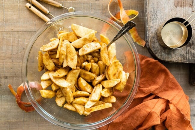 apple cobbler filling in bowl. 