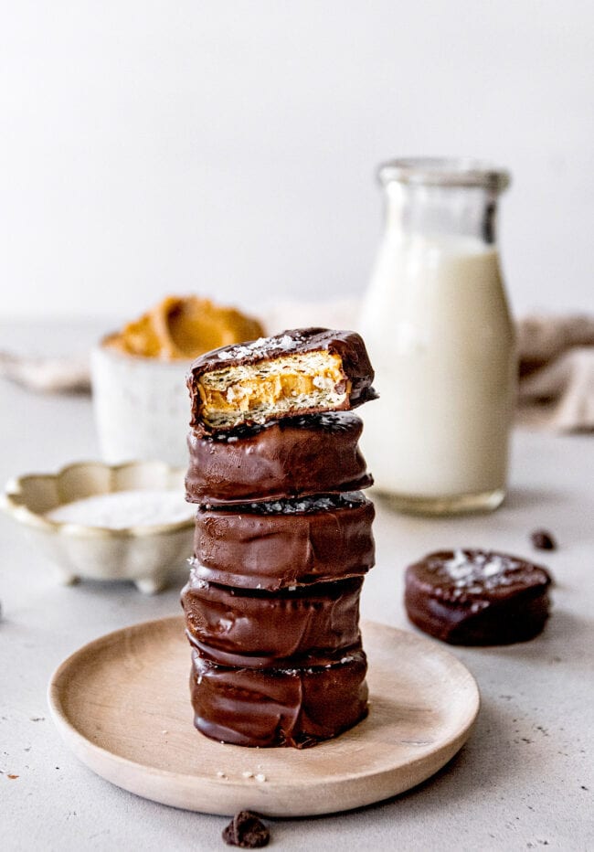 Chocolate peanut butter Ritz cookies