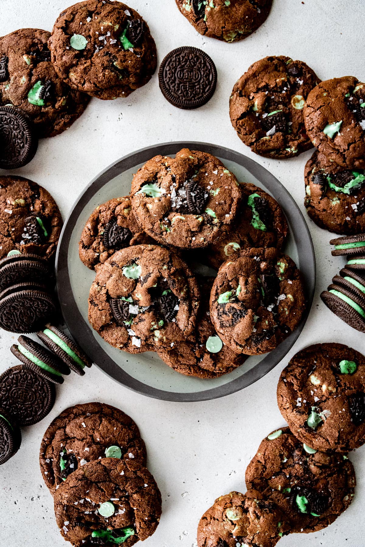 Chocolate Mint Oreo Cookies - Two Peas & Their Pod