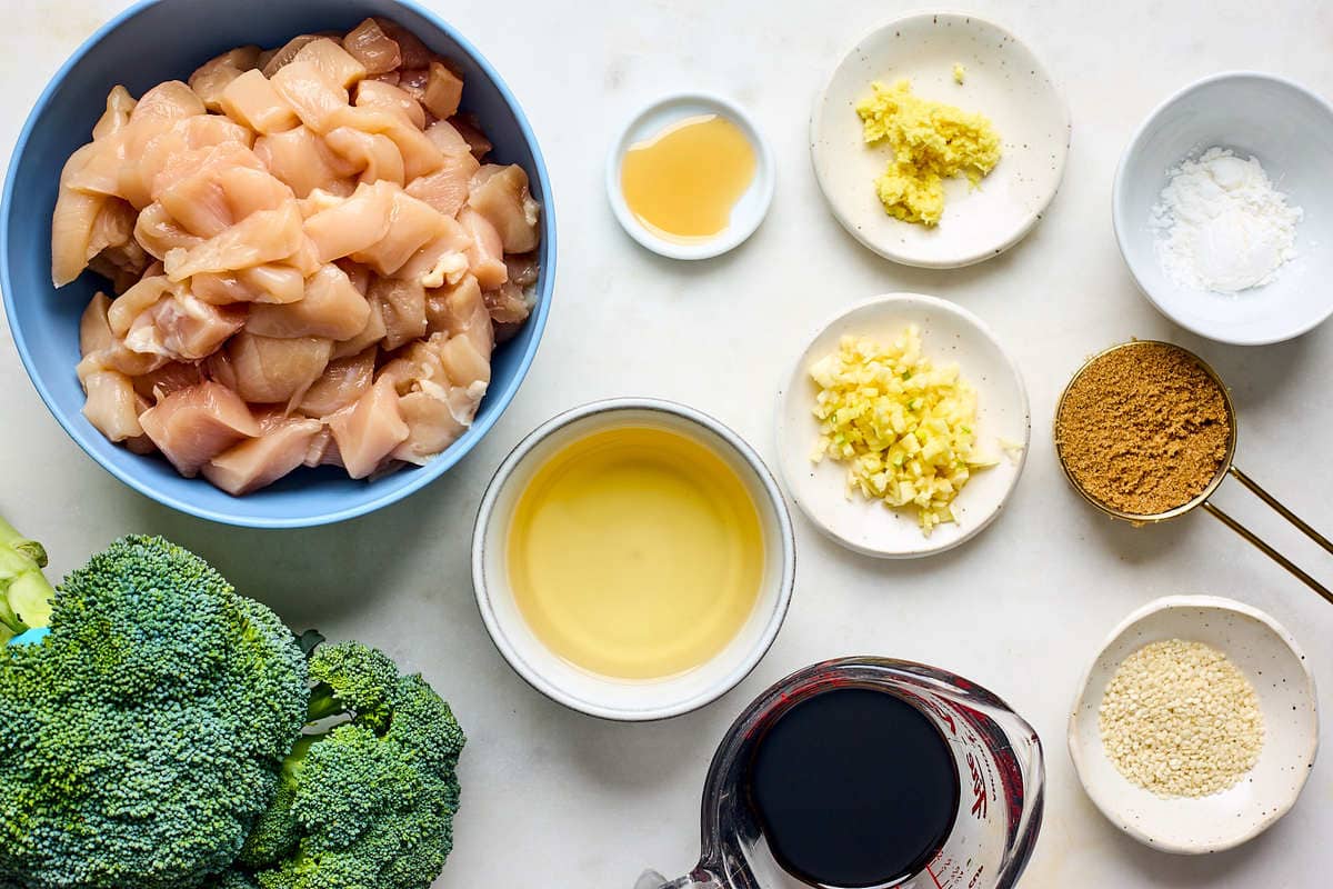 teriyaki chicken ingredients in bowls. 