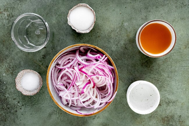 ingredients to make pickled red onions